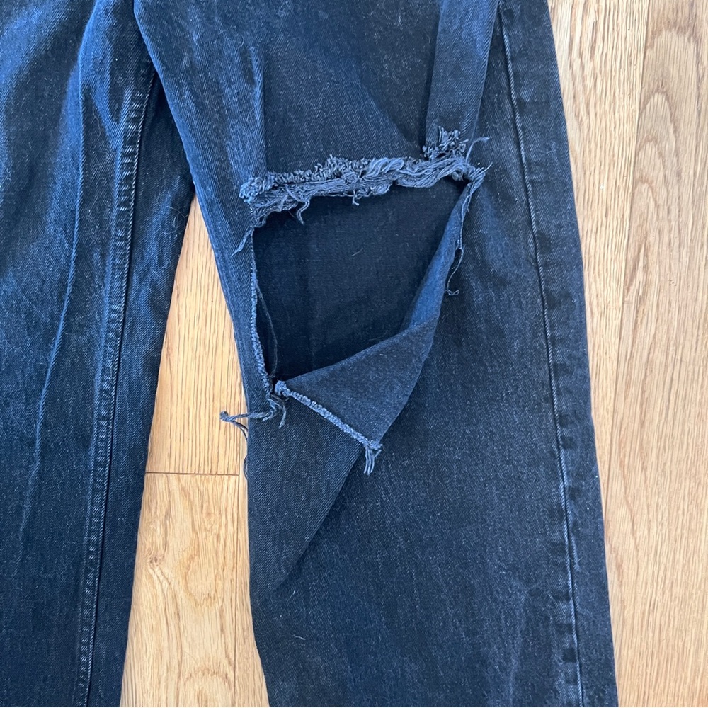 A&F | High Rise 90s Relaxed Jean - Picture 9 of 13